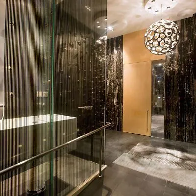 Ovolo West Kowloon Hotel Hong Kong