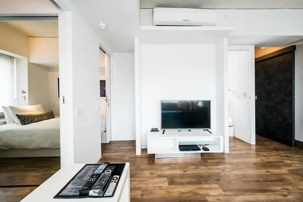 Ovolo West Kowloon Hotel Hong Kong 4*,  China