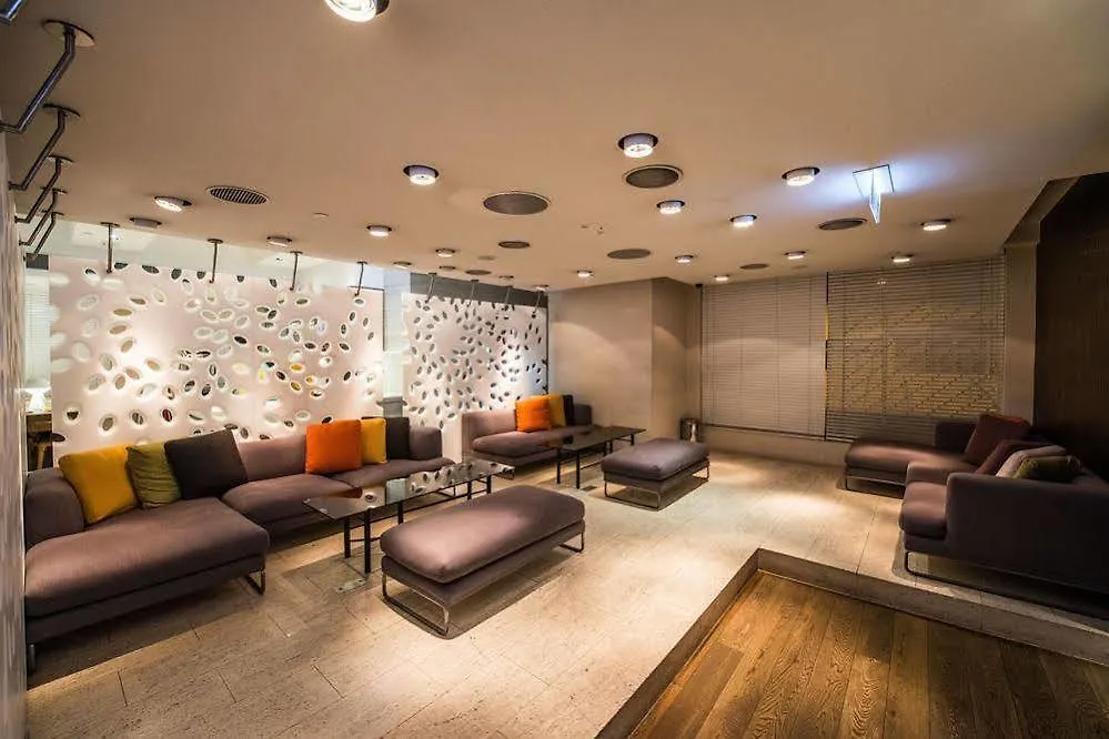 Ovolo West Kowloon Hotel Hong Kong