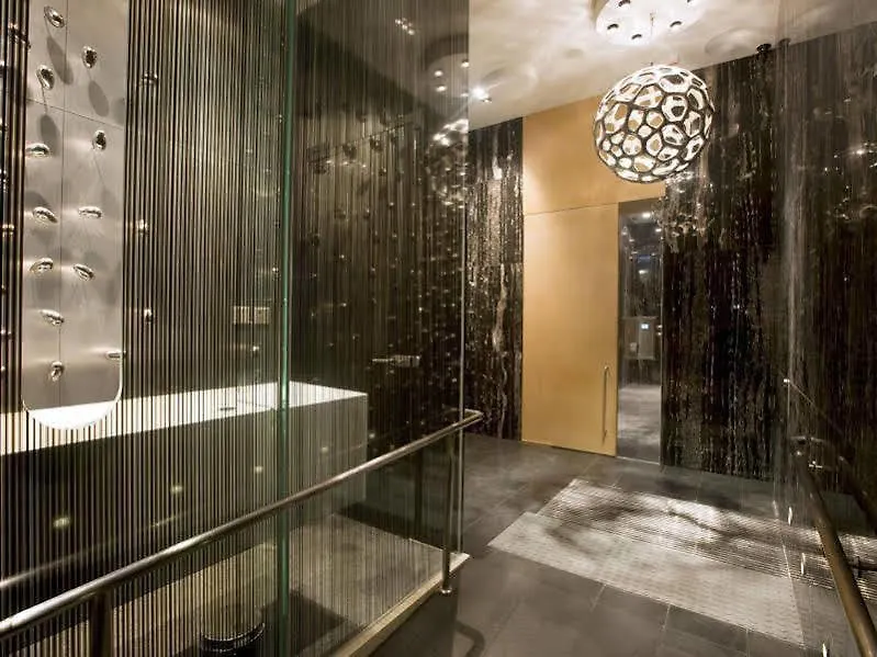 Ovolo West Kowloon Hotel Hong Kong