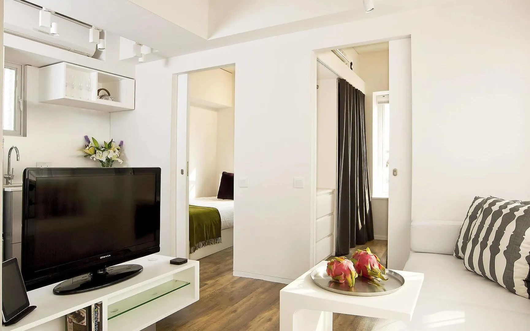 Ovolo West Kowloon Hotel Hong Kong